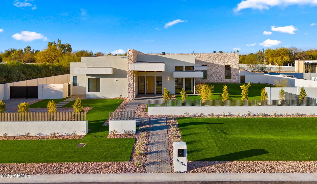 6516 E Gold Dust Ave., Paradise Valley, AZ 85253