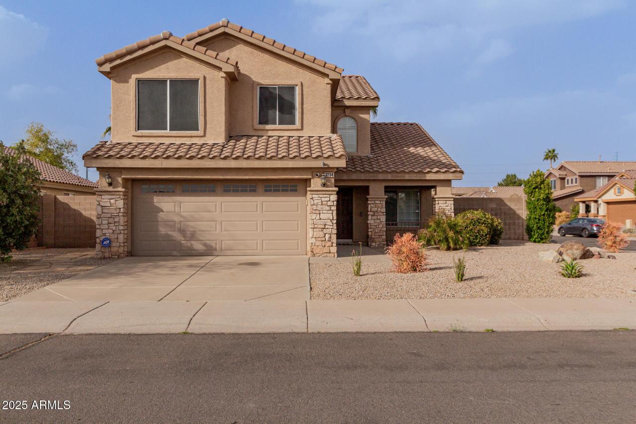 3234 E Marco Polo Rd., Phoenix, AZ 85050