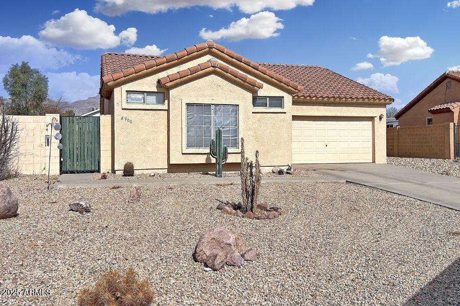 8900 E Rainier Dr., Gold Canyon, AZ 85118