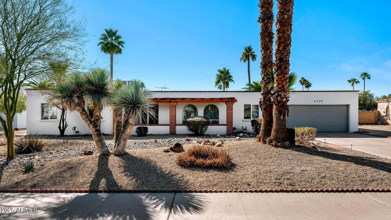 6729 E Sharon Dr., Scottsdale, AZ 85254