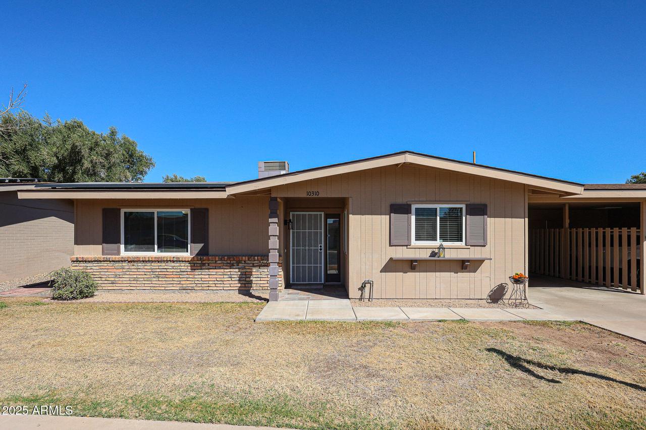 10310 W Corte Del Sol Este, Sun City, AZ 85351