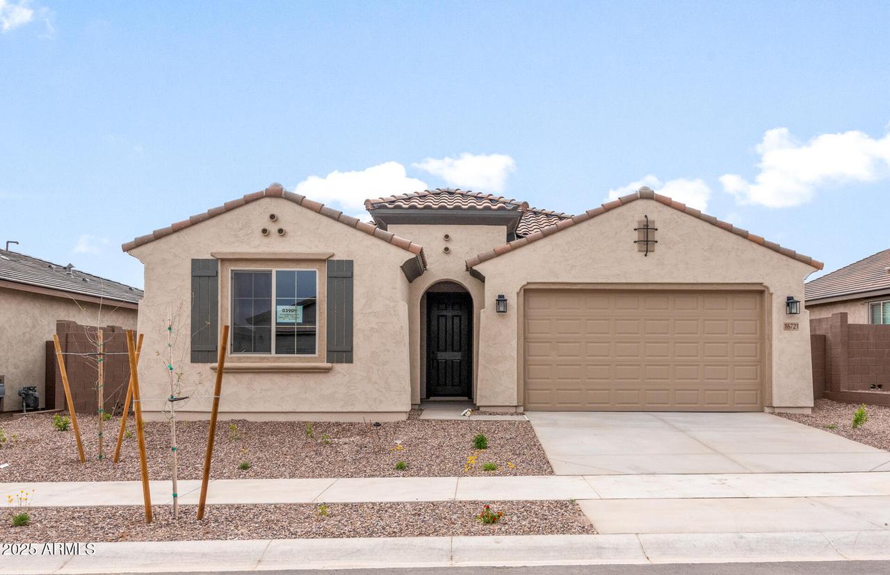 16721 W Whispering Wind Dr., Surprise, AZ 85387