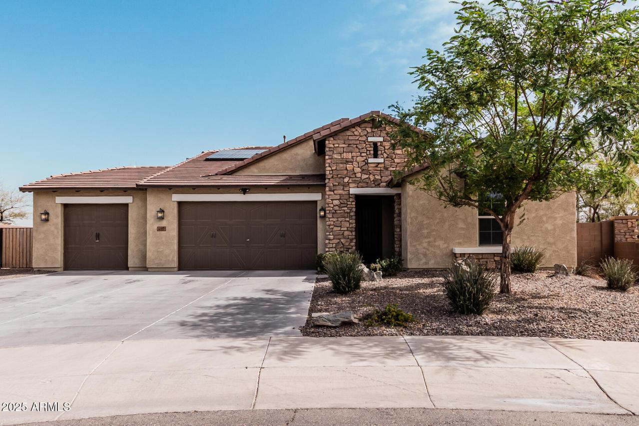4187 N 183rd Dr., Goodyear, AZ 85395