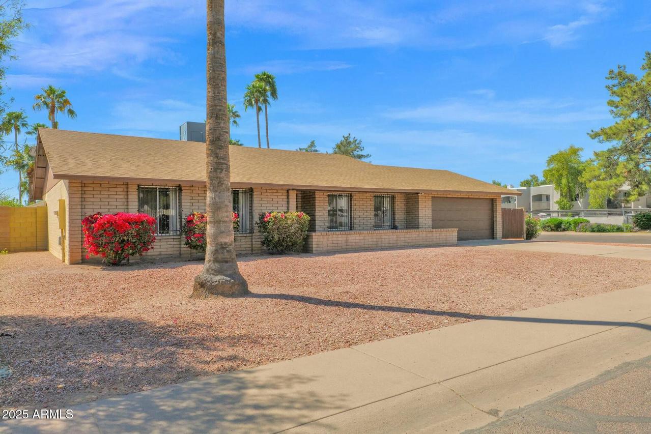 4401 E Voltaire Ave., Phoenix, AZ 85032