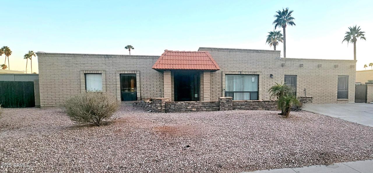 6511 E Sharon Dr., Scottsdale, AZ 85254