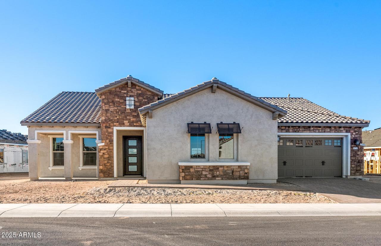18742 N 269th Ln., Buckeye, AZ 85396