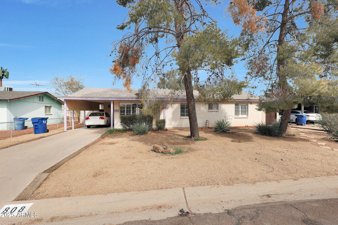 808 W 9th St., Tempe, AZ 85281