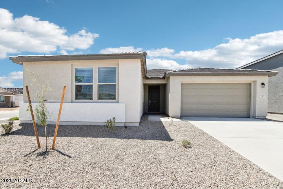 2707 E Abe Truckle Ave., San Tan Valley, AZ 85140
