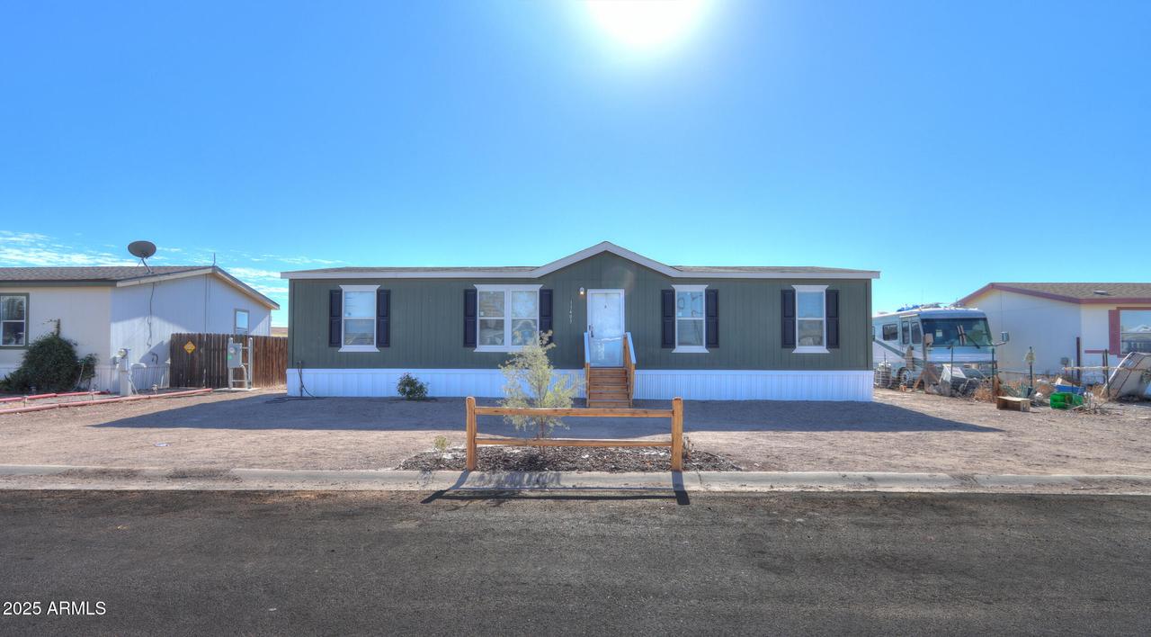 11403 W Custer Rd., Arizona City, AZ 85123