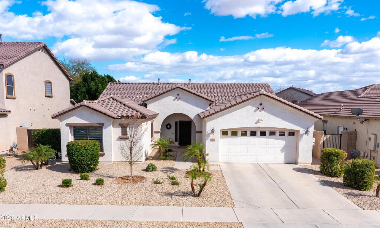 11207 N 165th Ave., Surprise, AZ 85388