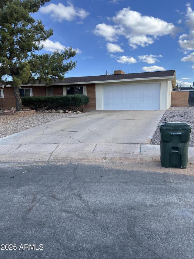 1003 Pico Ct., Sierra Vista, AZ 85635
