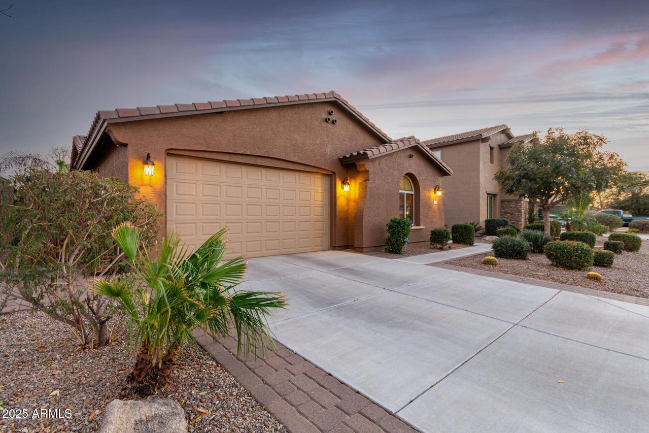 631 W Stanley Ave., San Tan Valley, AZ 85140