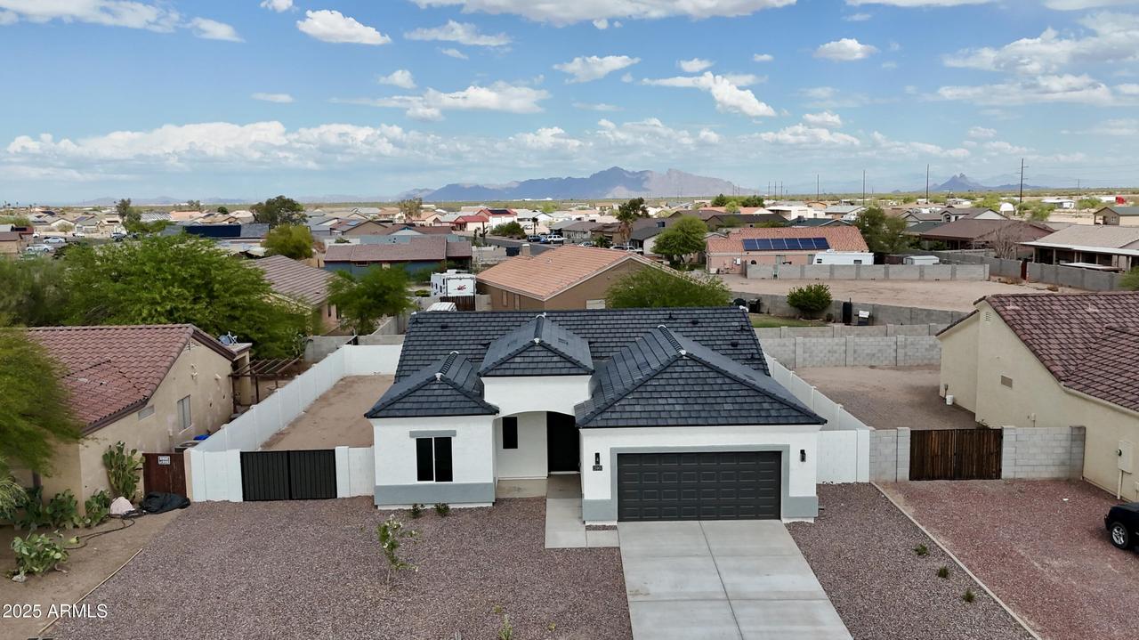 15901 S Saxon Rd., Arizona City, AZ 85123