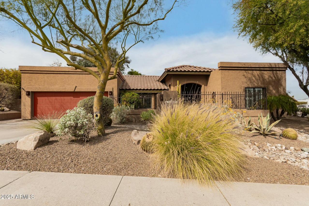 15620 N 19th St., Phoenix, AZ 85022