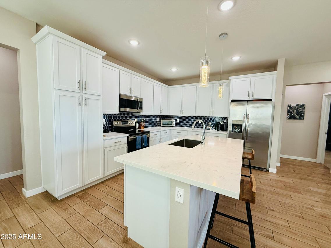155 N Lakeview Blvd. #207, Chandler, AZ 85225