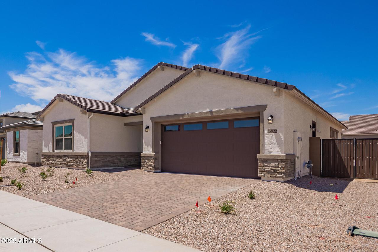 15822 W Bronco Tr., Surprise, AZ 85387