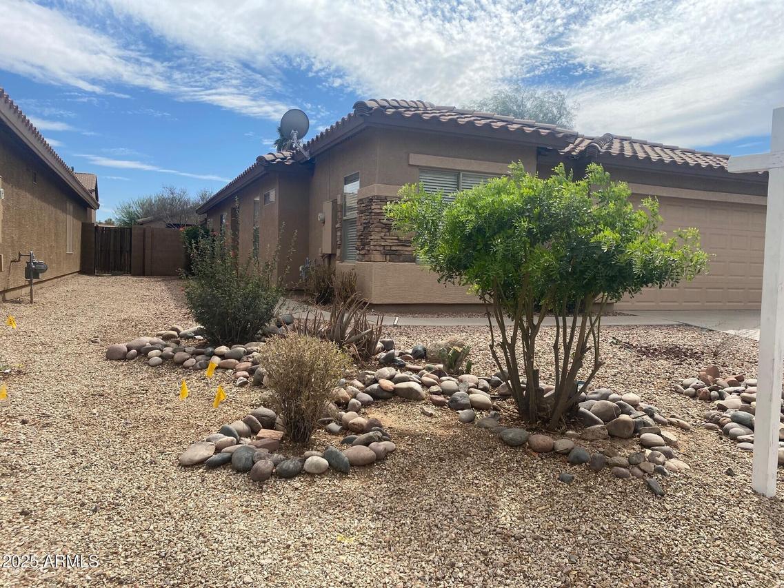 43857 W Bedford Dr., Maricopa, AZ 85239