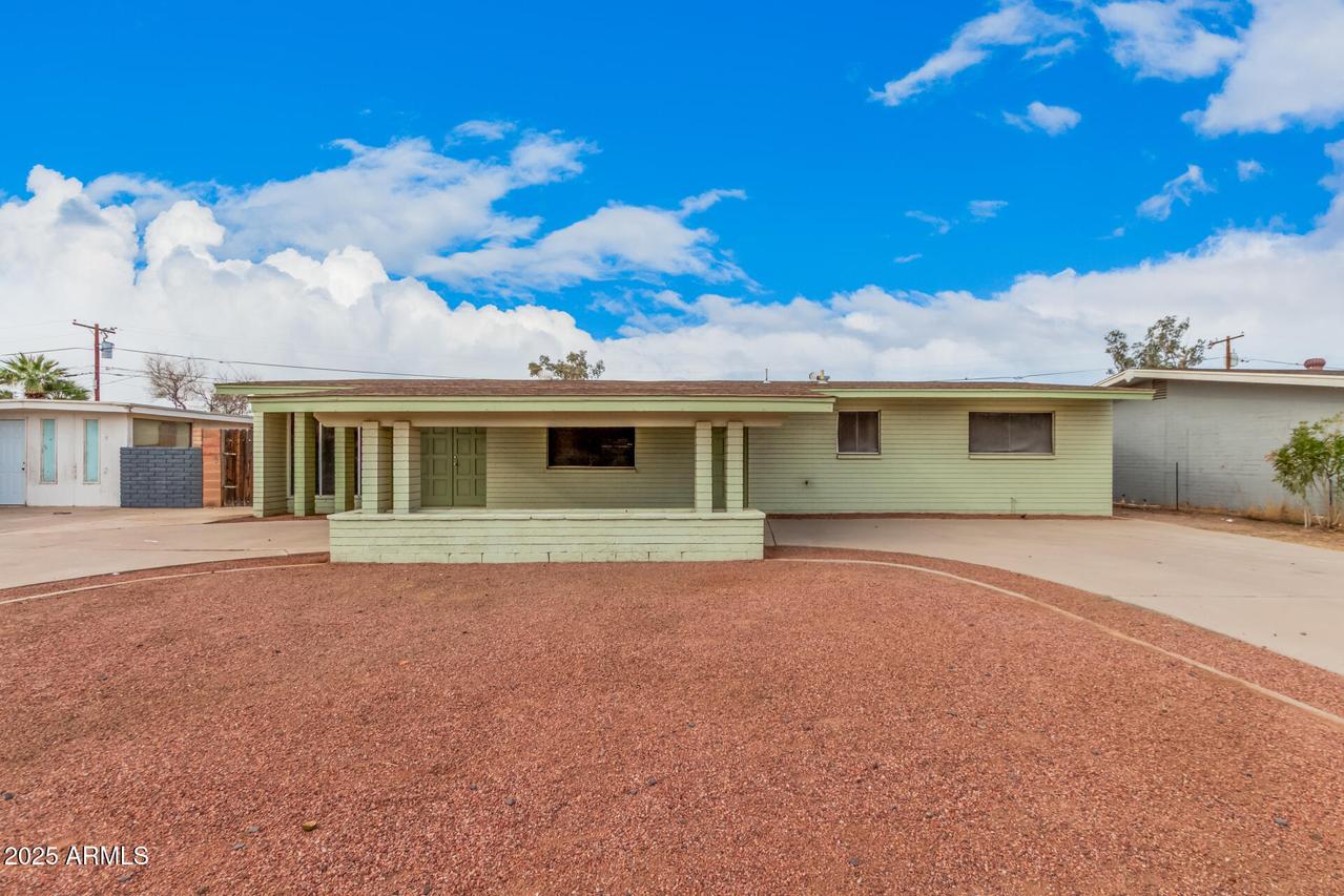 1238 E Barcelona Ave., Casa Grande, AZ 85122