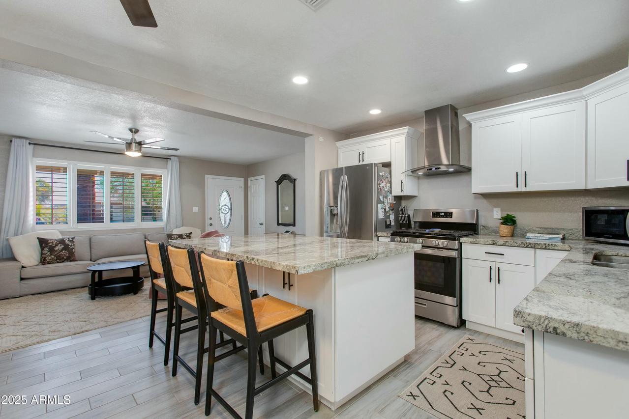 1716 N 32nd Pl., Phoenix, AZ 85008