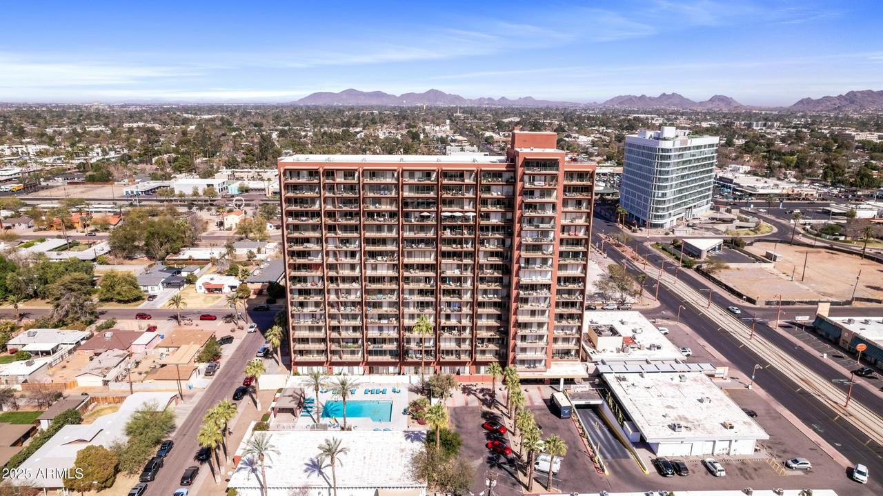 4750 N Central Ave. #12H, Phoenix, AZ 85012