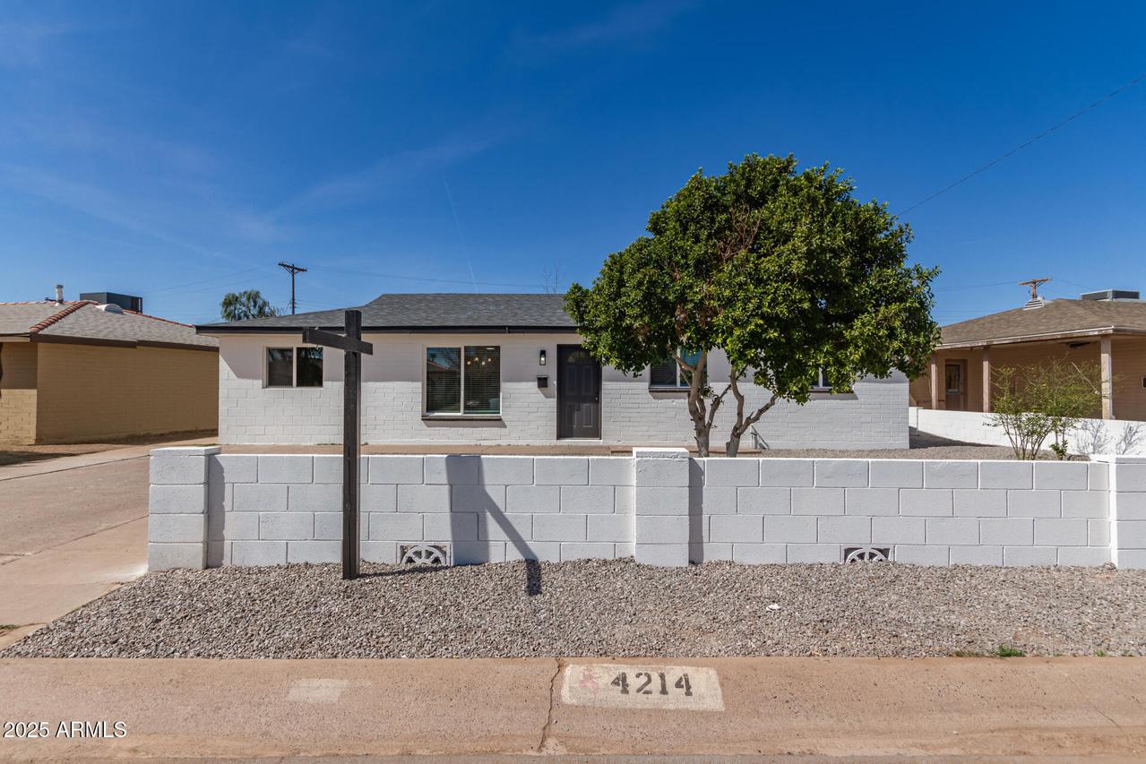 4214 N 48th Ave., Phoenix, AZ 85031