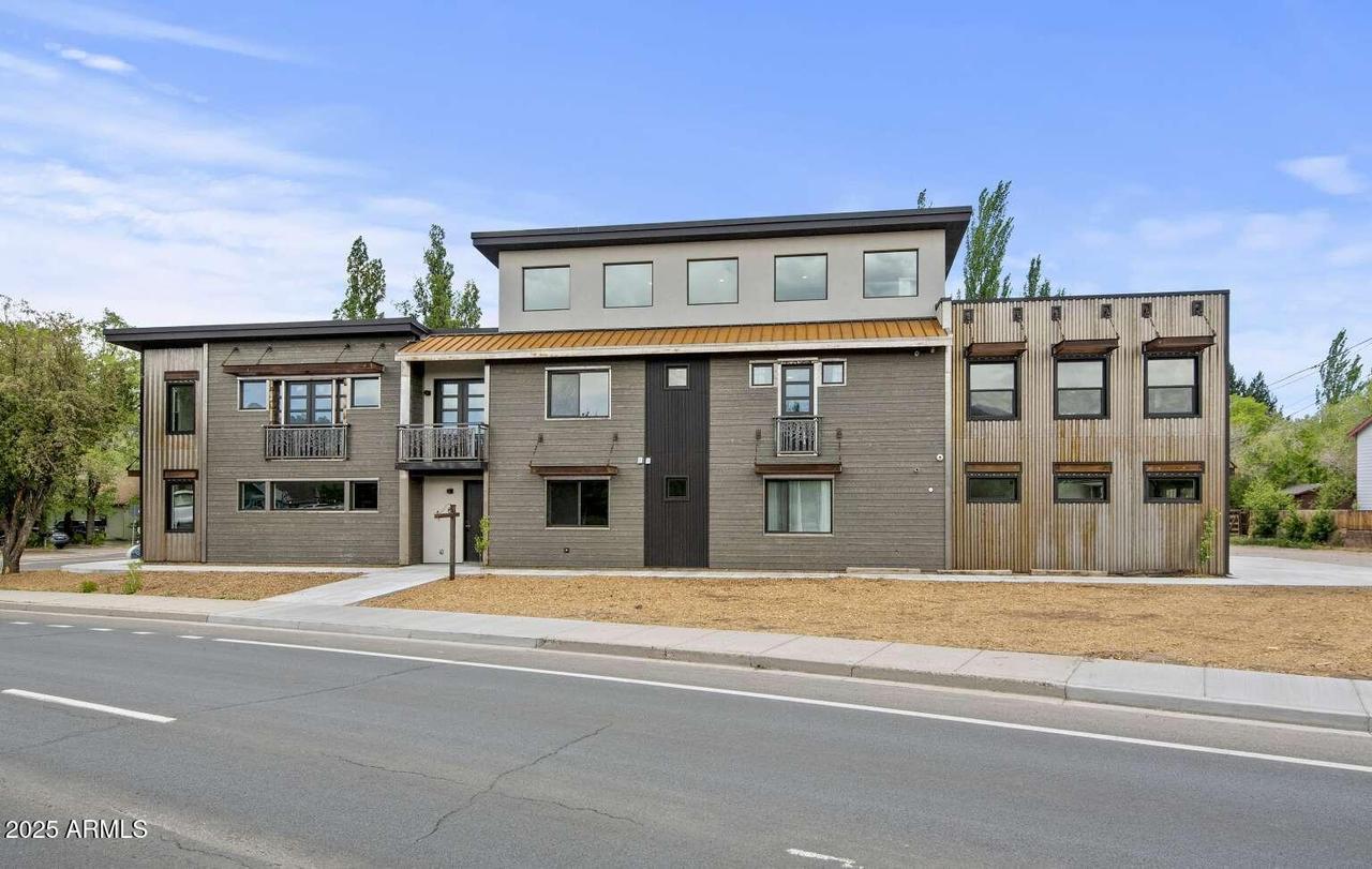 301 S O Leary St., Flagstaff, AZ 86001