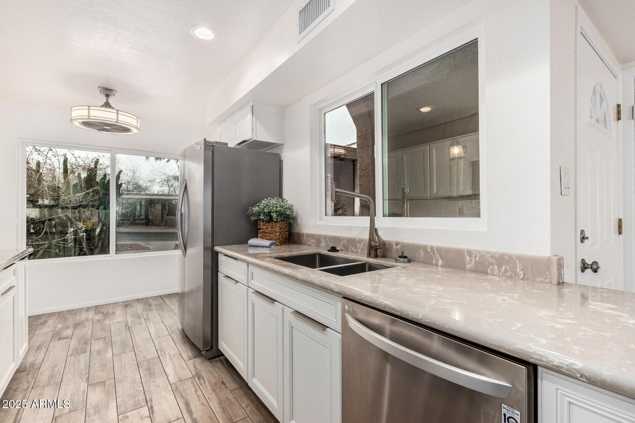 5142 E Holly St., Phoenix, AZ 85008