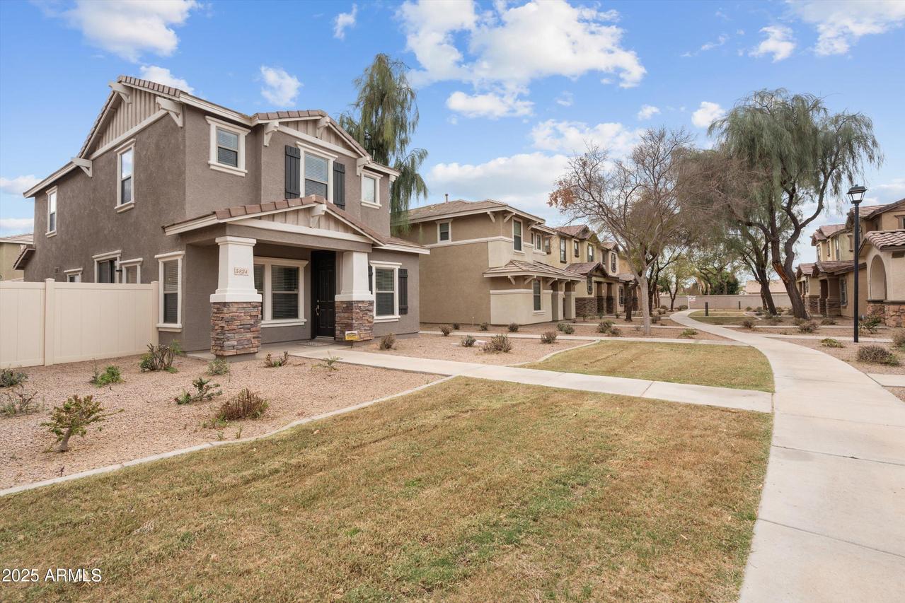 5824 E Hoover Ave., Mesa, AZ 85206