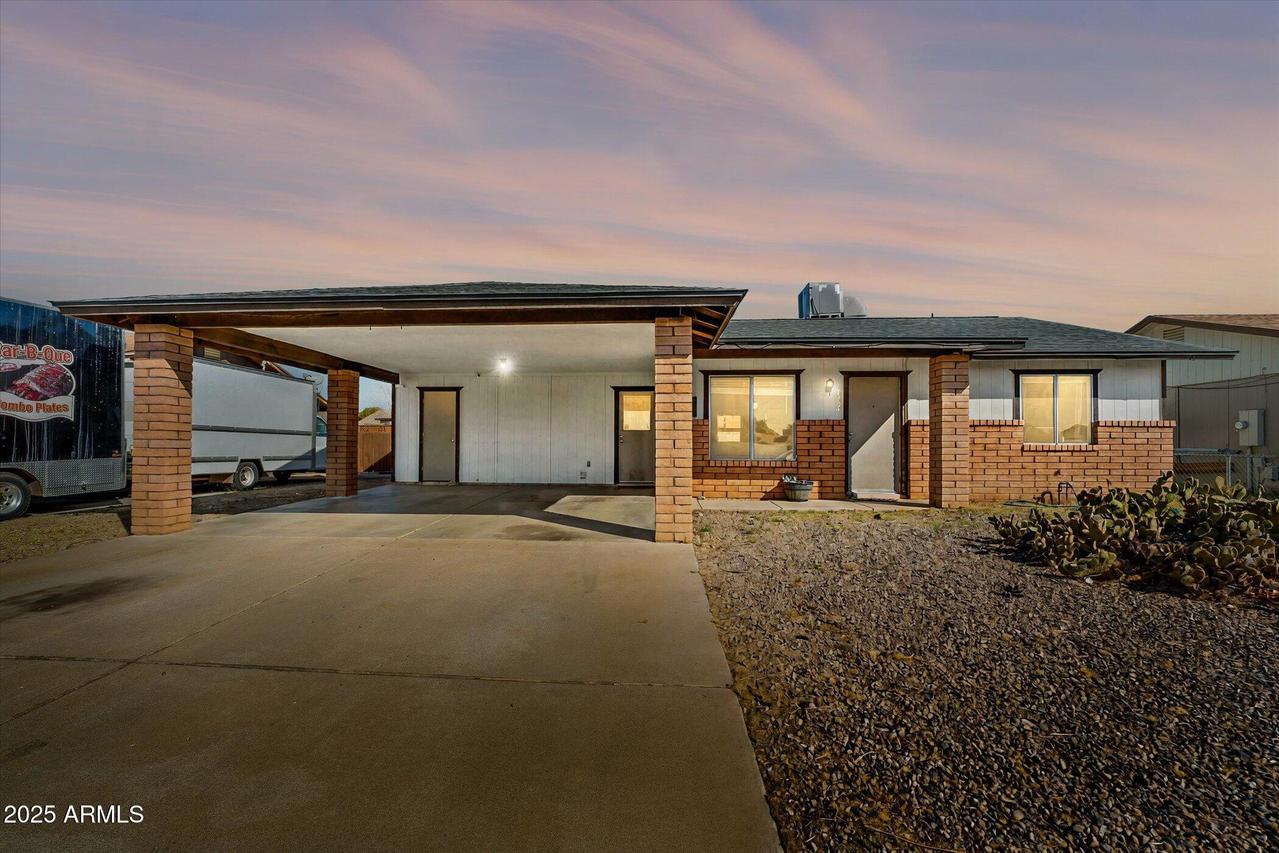 7334 W Sells Dr., Phoenix, AZ 85033