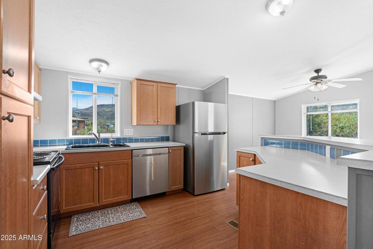 33321 S Jeanne Ln., Black Canyon City, AZ 85324