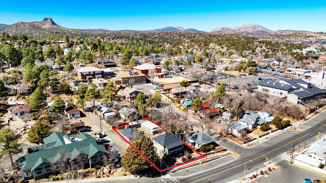 208 S Summit Ave., Prescott, AZ 86303
