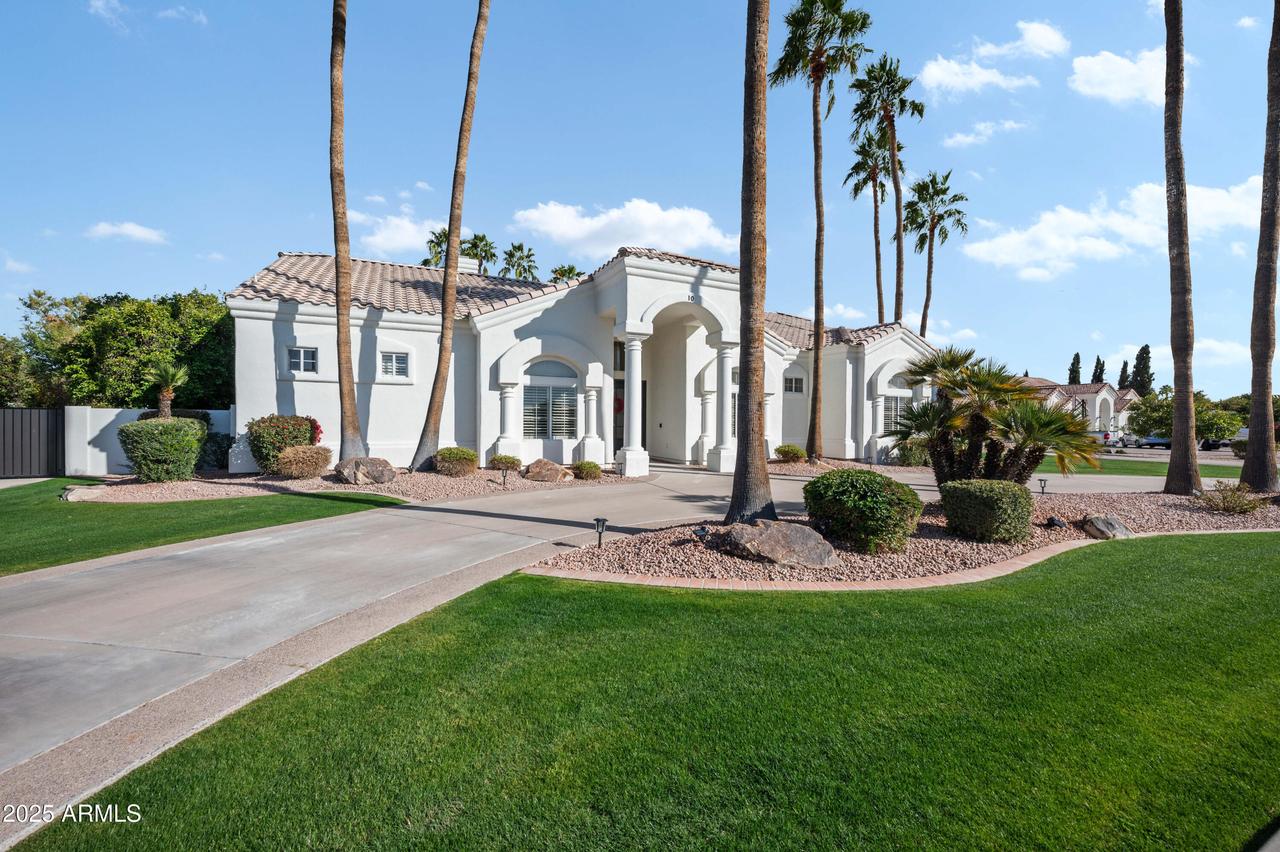 2251 N 32nd St. #10, Mesa, AZ 85213