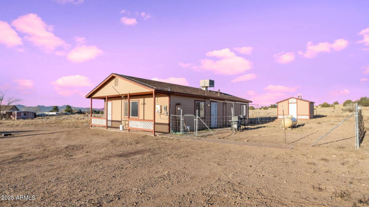 25840 N Emery Dr., Paulden, AZ 86334