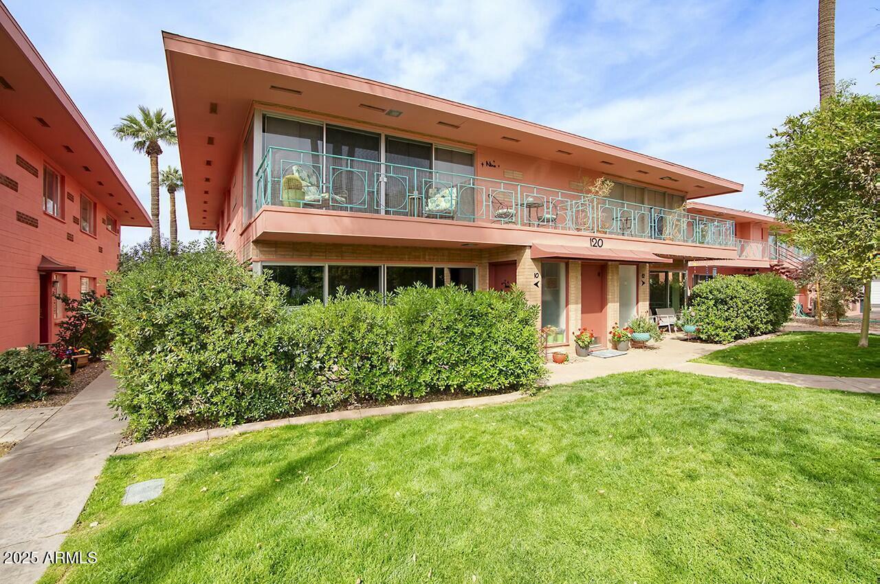120 E Coronado Rd. #9, Phoenix, AZ 85004