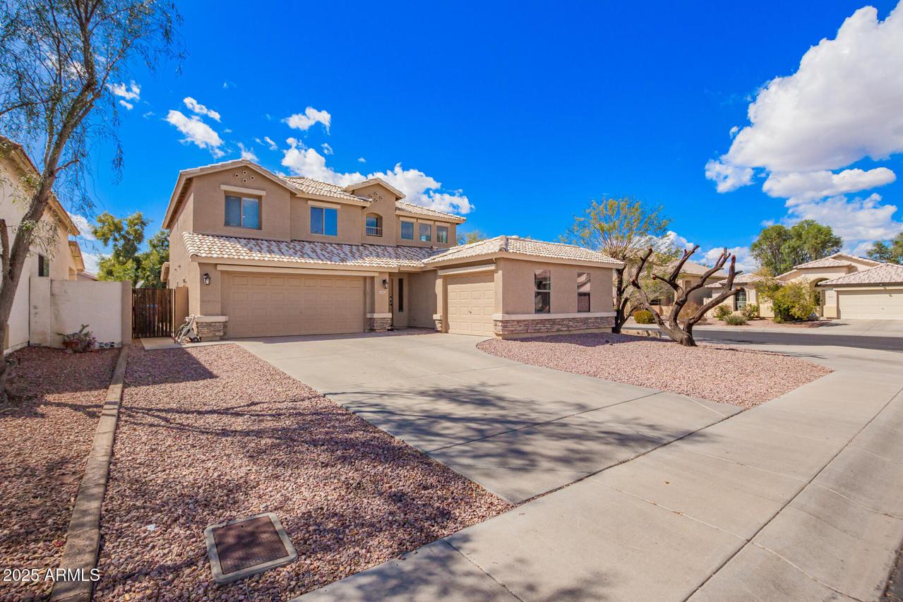 6812 S 45th Ave., Laveen, AZ 85339