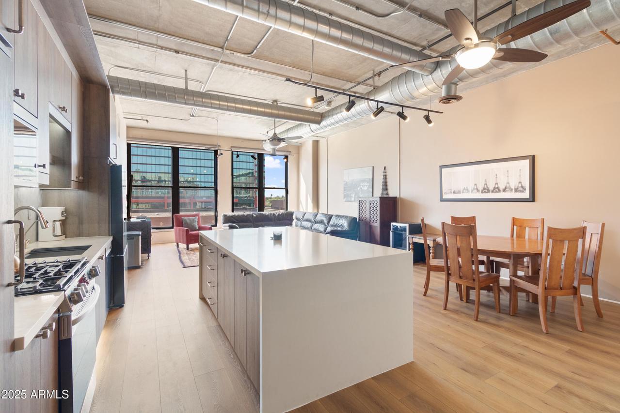 21 E 6th St. #412, Tempe, AZ 85281