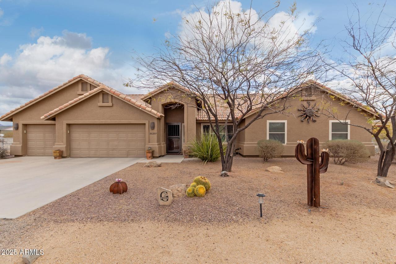 35207 N Central Ave., Phoenix, AZ 85086