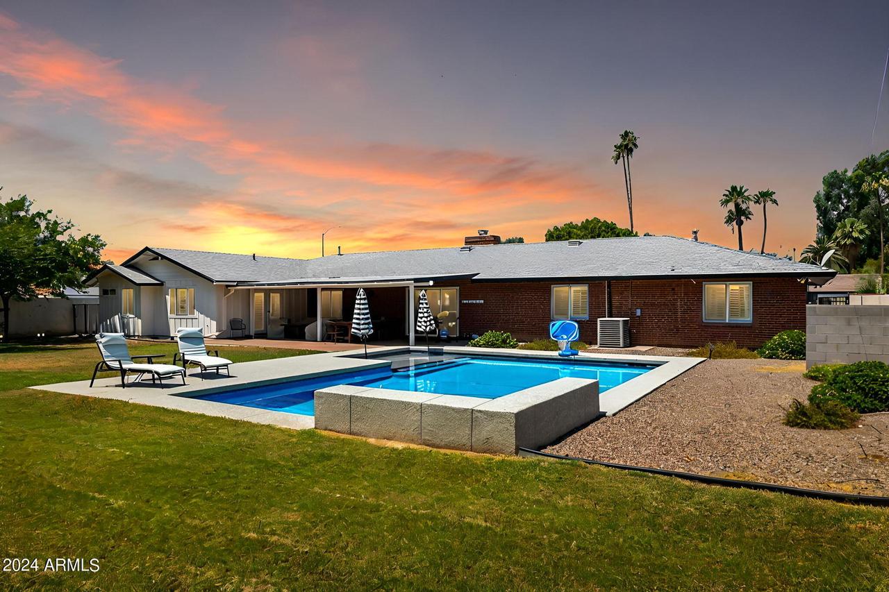 5501 N 1st St., Phoenix, AZ 85012
