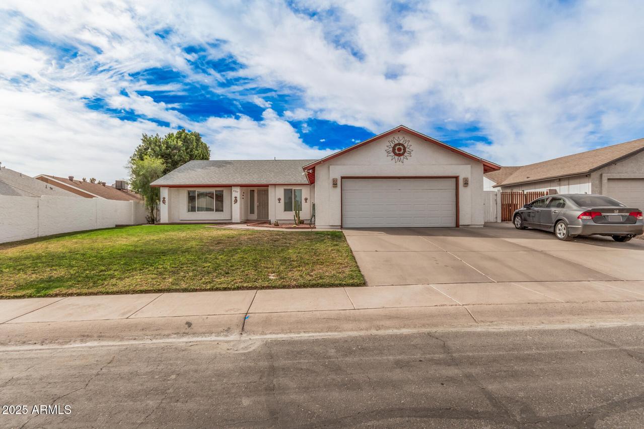 2327 W Rockwell Ct., Chandler, AZ 85224