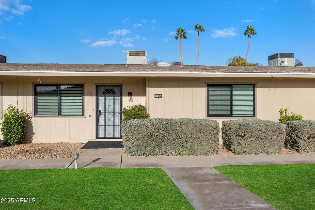 10924 W Santa Fe Dr., Sun City, AZ 85351