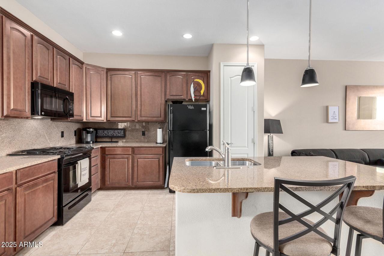 250 W Queen Creek Rd. #240, Chandler, AZ 85248