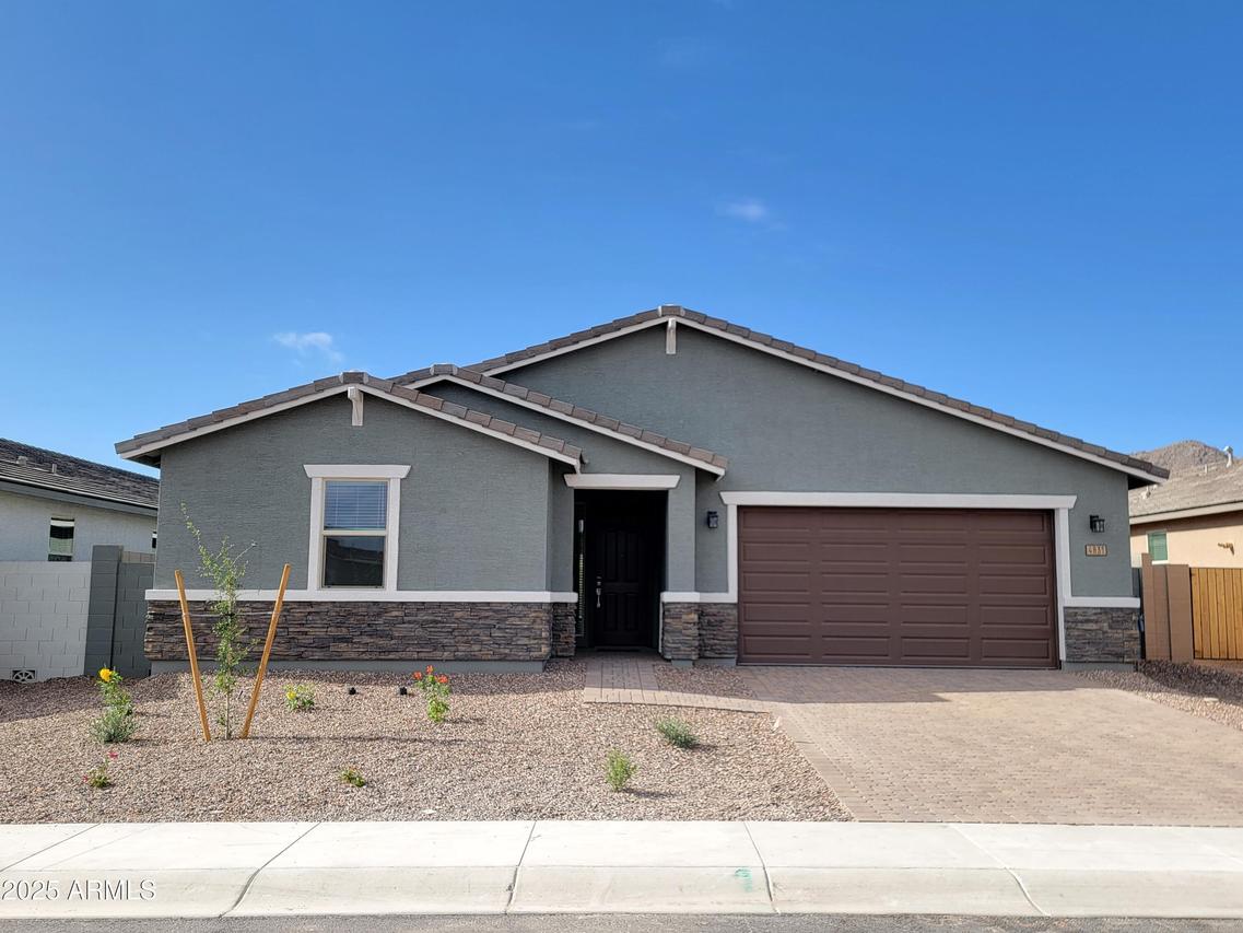 4831 W Hunter Tr., San Tan Valley, AZ 85144