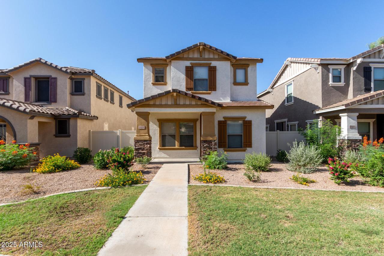 5828 E Hoover Ave., Mesa, AZ 85206