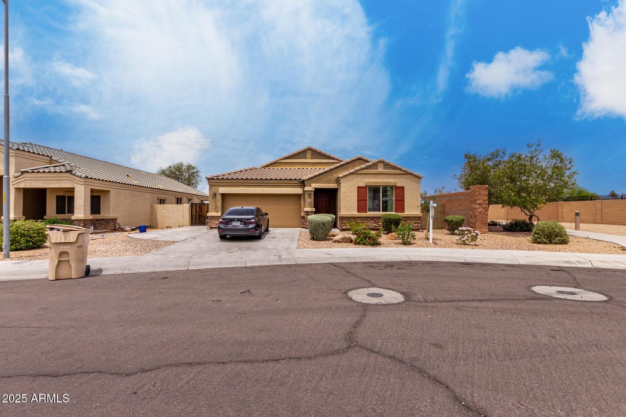 9302 W Georgia Ave., Glendale, AZ 85305