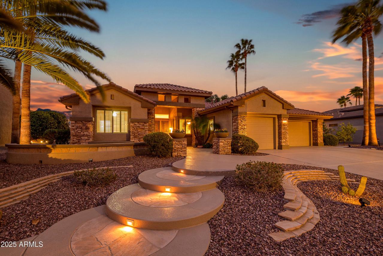15751 W Linksview Dr., Surprise, AZ 85374