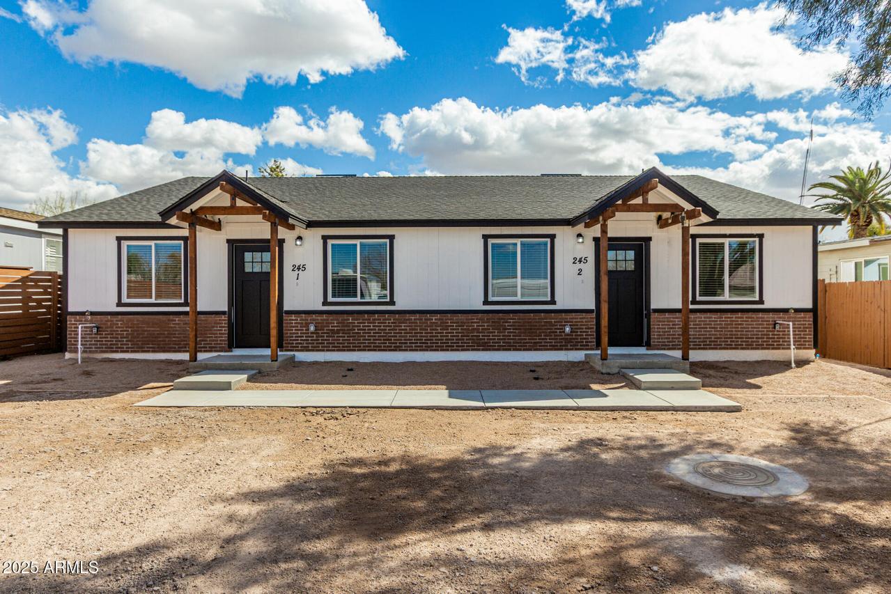 245 S 90th St., Mesa, AZ 85208