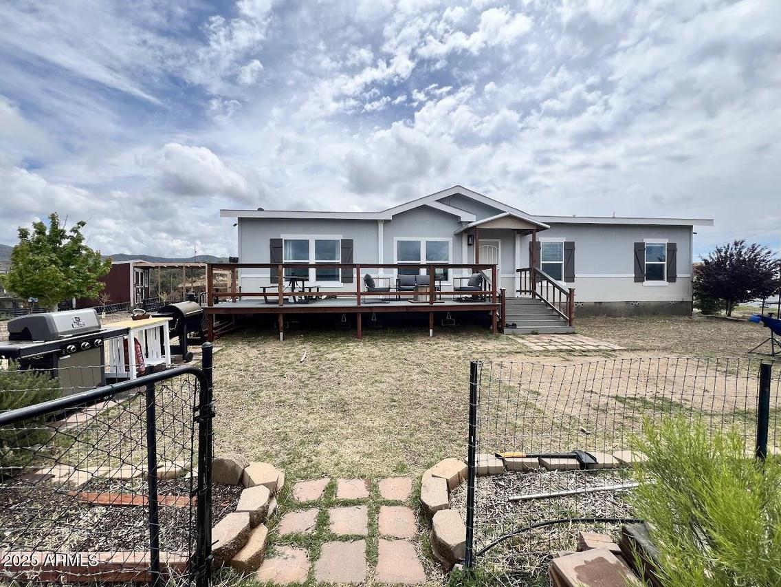 8480 W Shelburne Rd., Wilhoit, AZ 86332