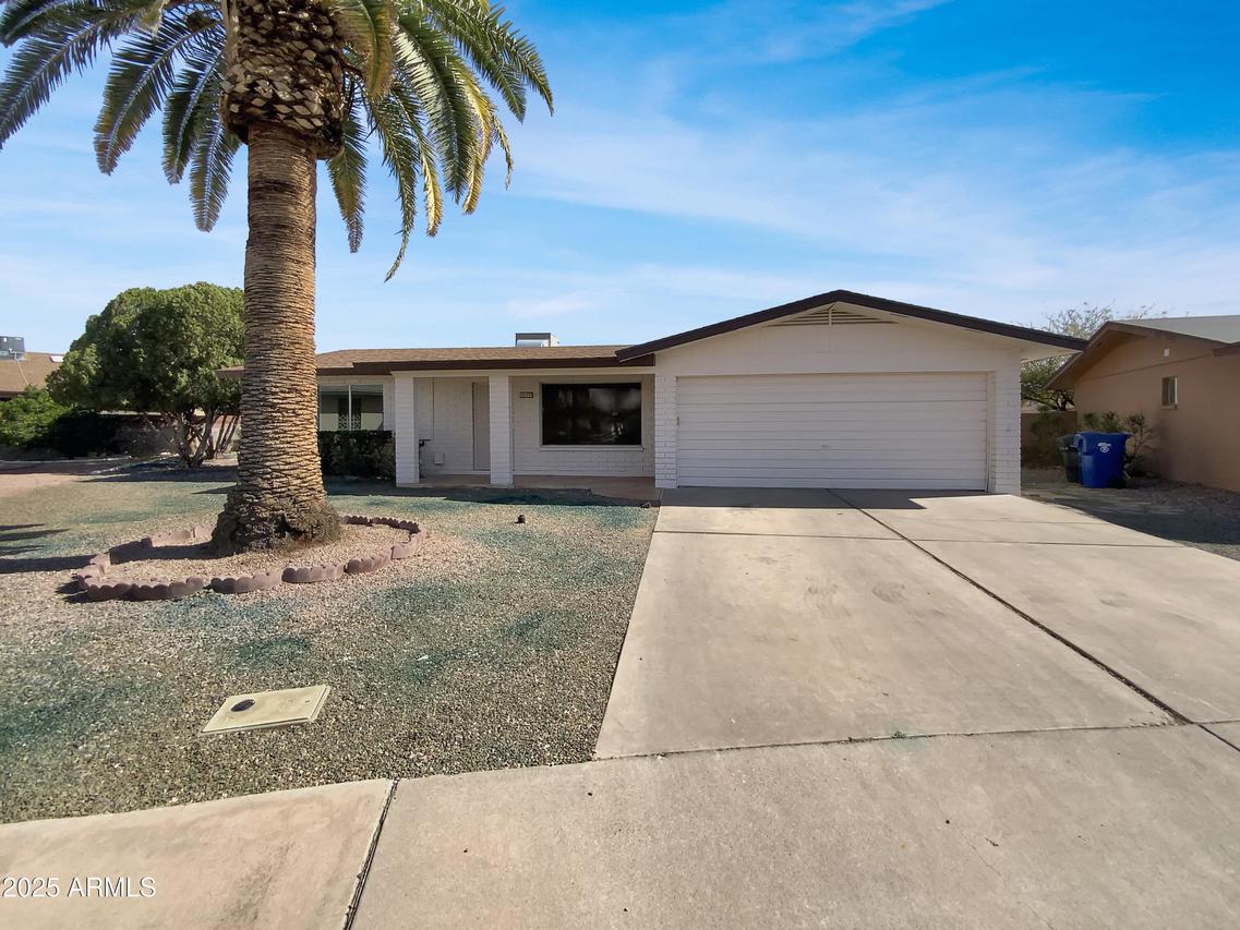 4237 E Clovis Ave., Mesa, AZ 85206