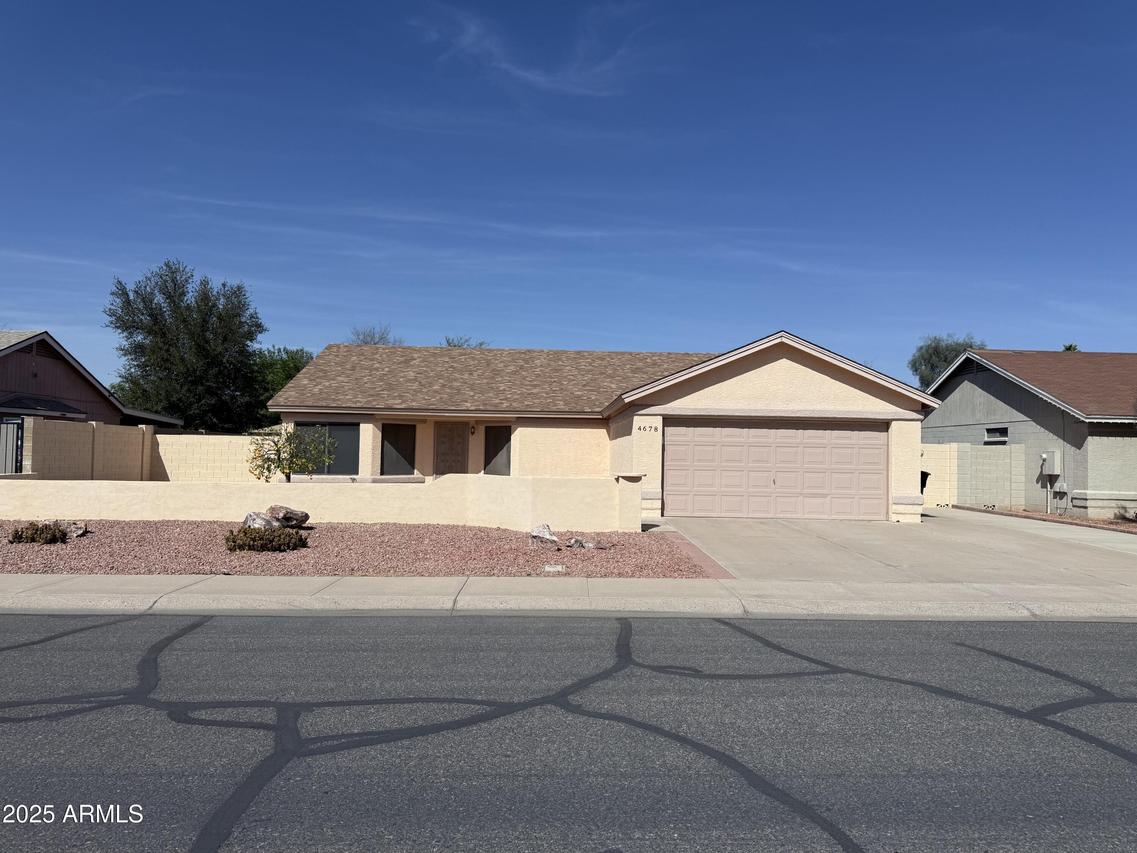 4678 W Whitten St., Chandler, AZ 85226
