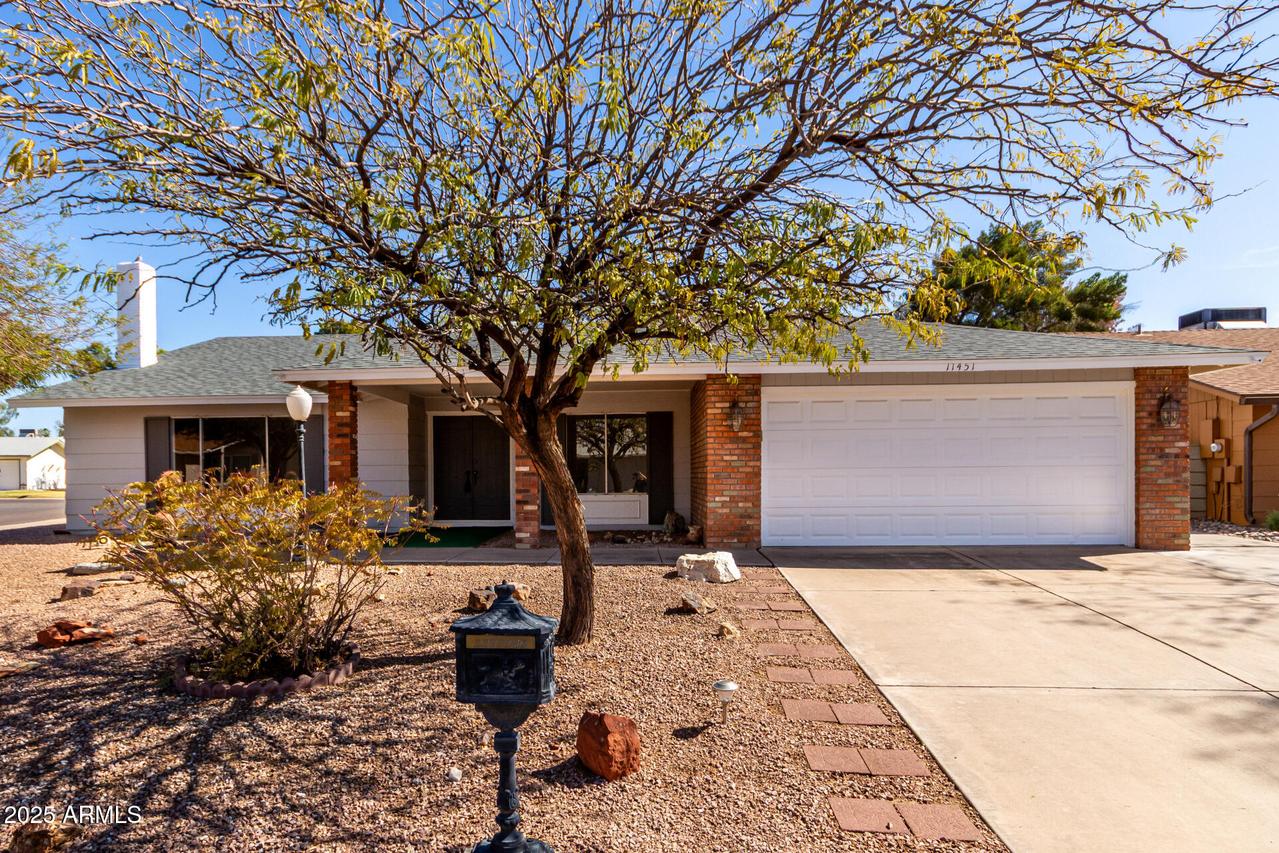 11451 S Half Moon Dr., Phoenix, AZ 85044